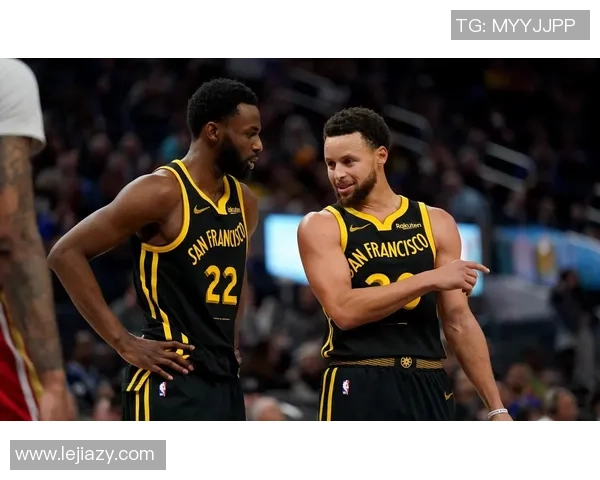 勇士与湖人对决球员数据全面分析与比较 勇士与湖人对决球员数据全面分析与比较