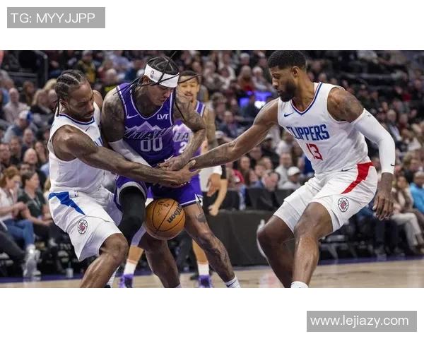 快船与爵士精彩对决直播时间定于22号敬请关注赛事盛况